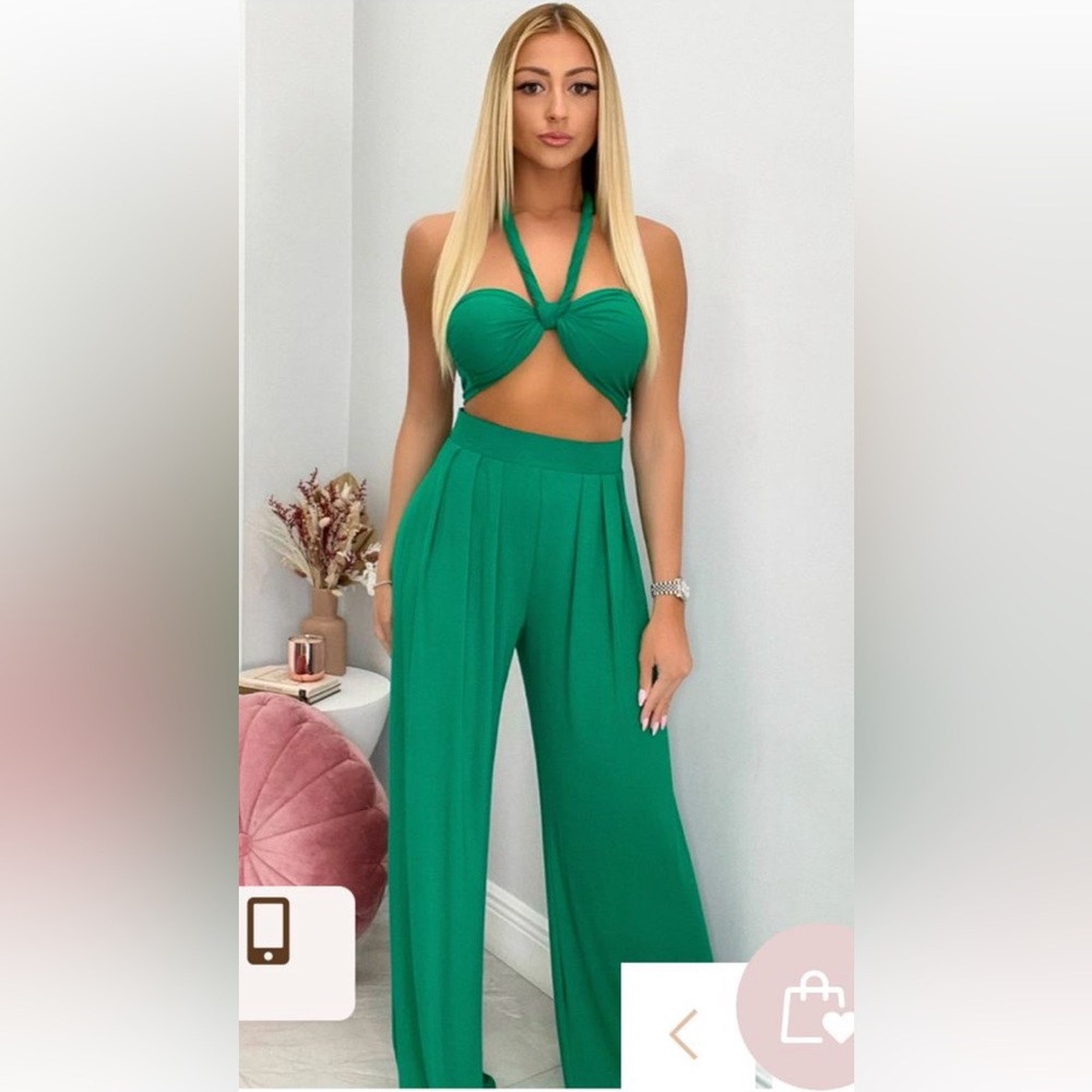 Karma boutique green 2 piece set size M adjustable top (multi-way)